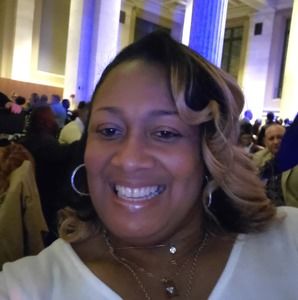 Meet your Posher, Velma